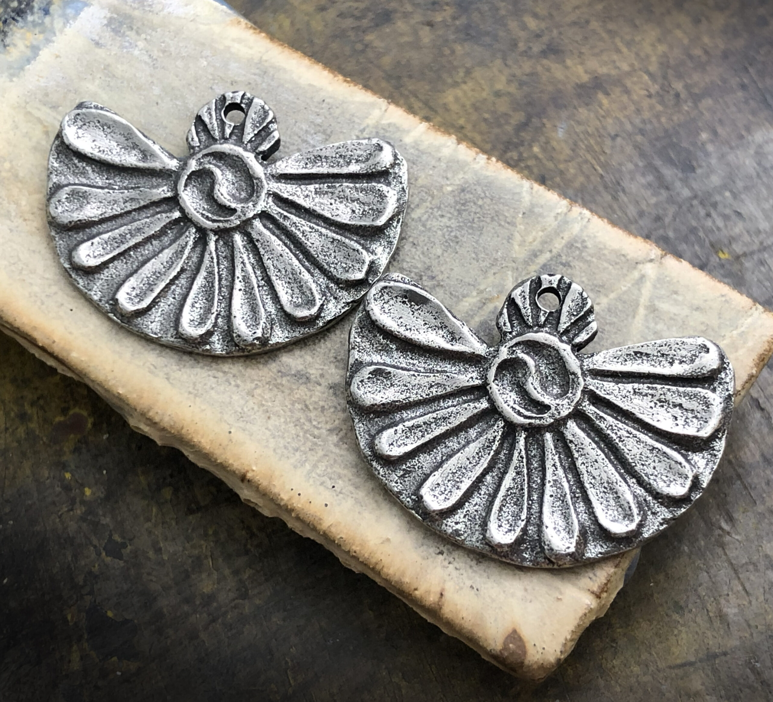 Floral Yin Yang Charms - Image 5