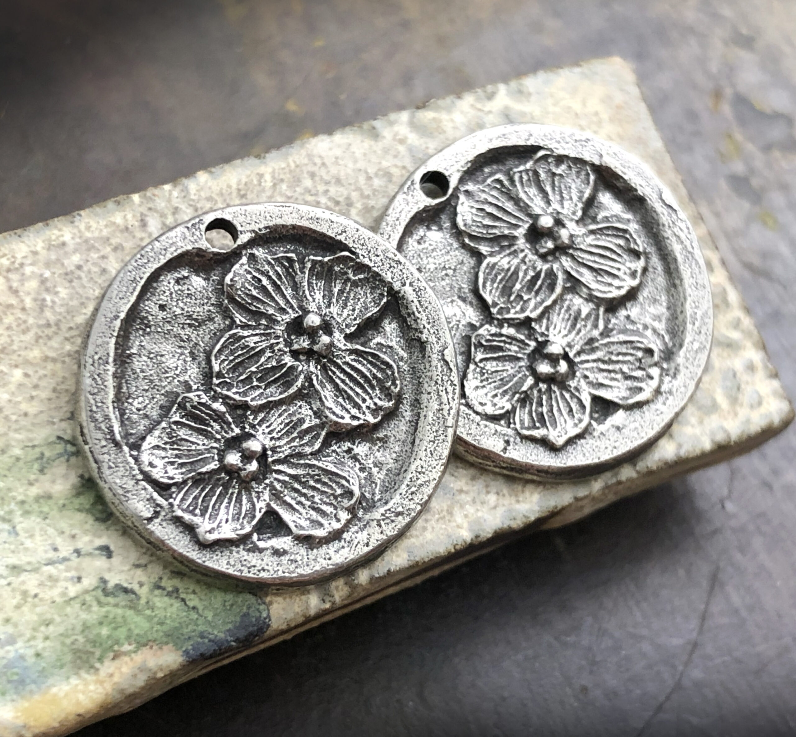 Dogwood Flower Charms - Image 4