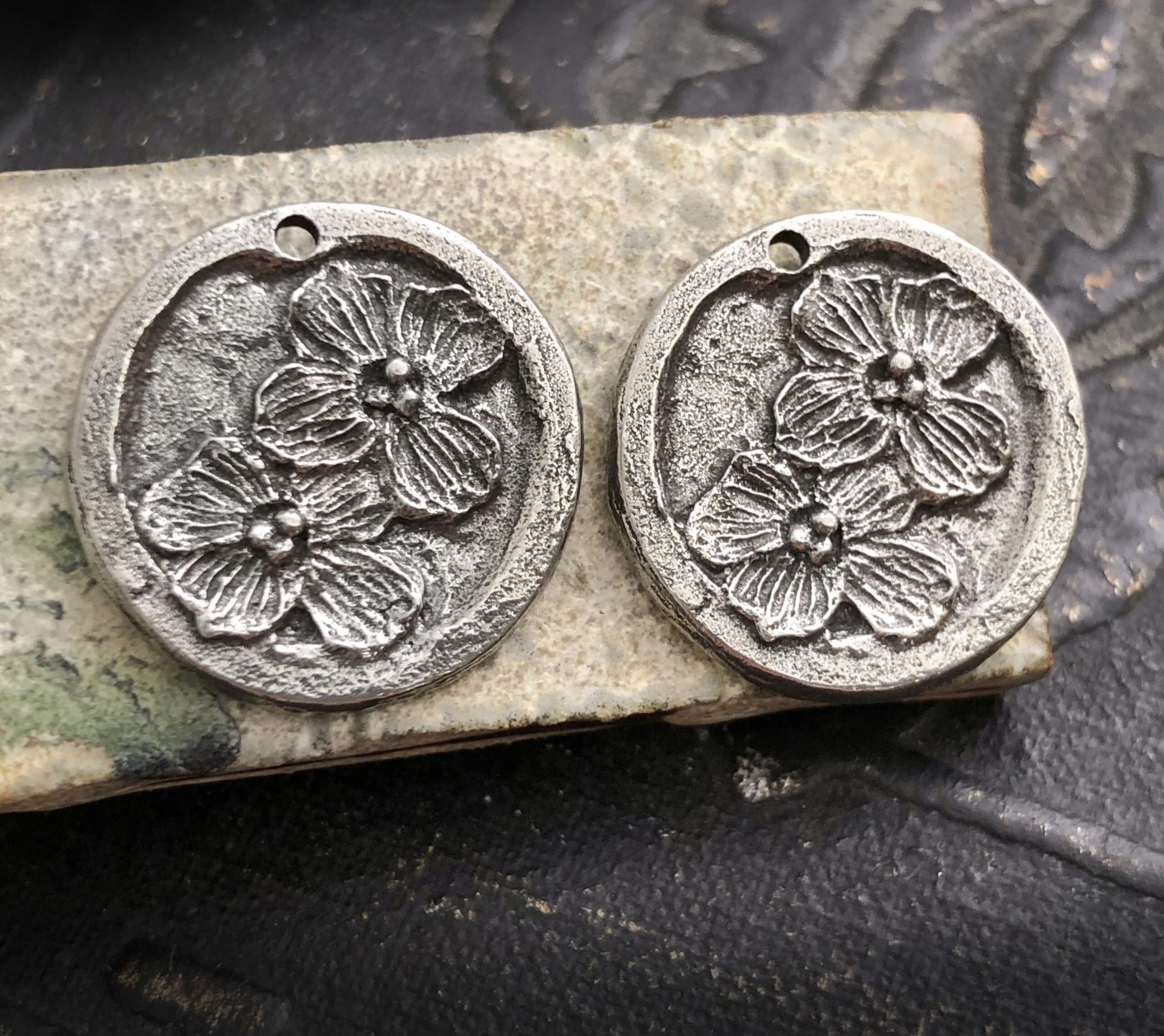 Dogwood Flower Charms - Image 3