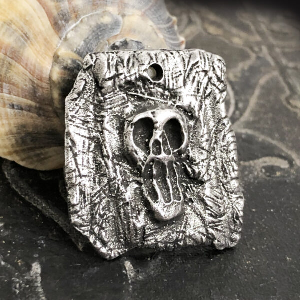 Skull Pendant