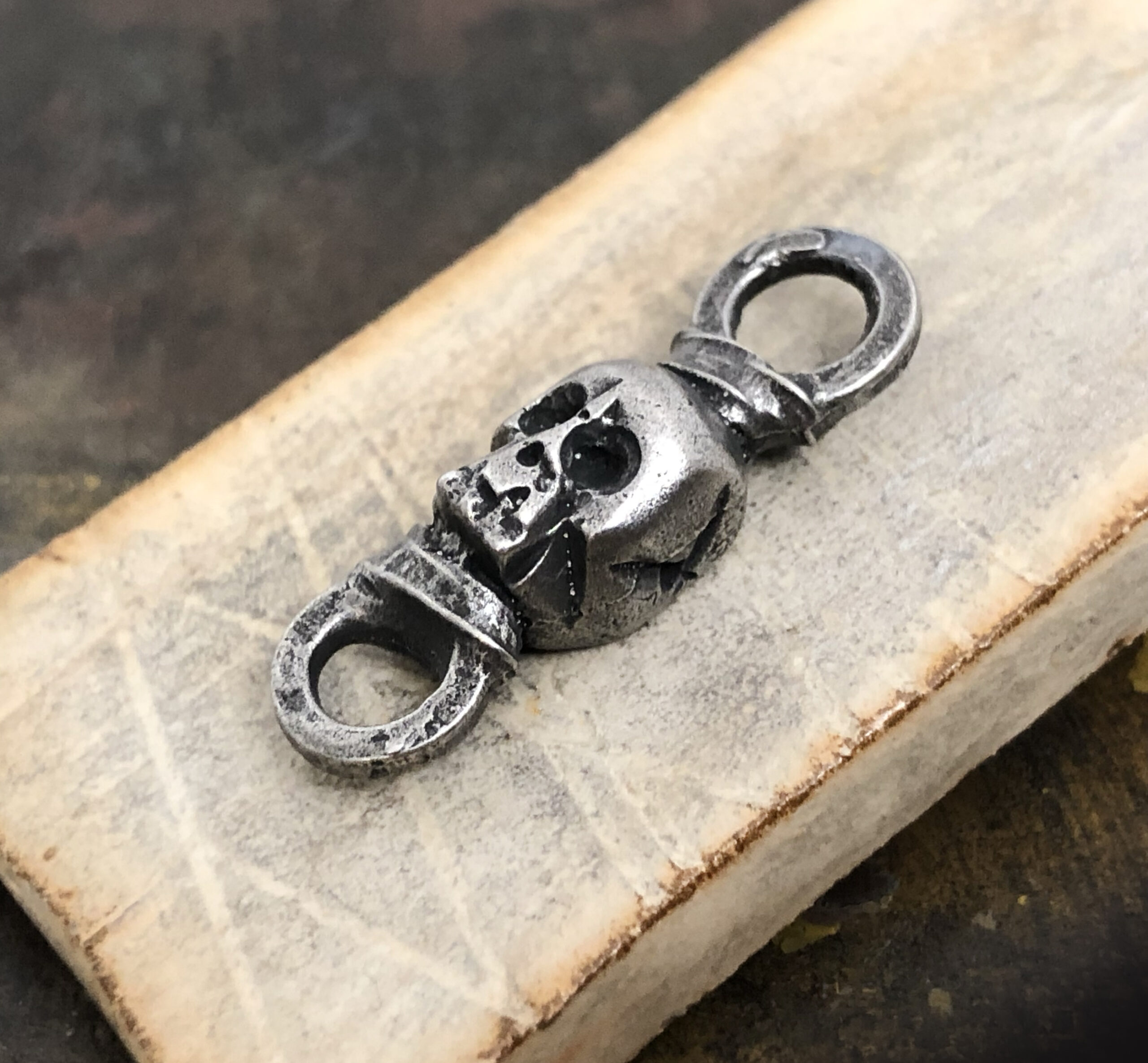 Skull Connector - Image 3