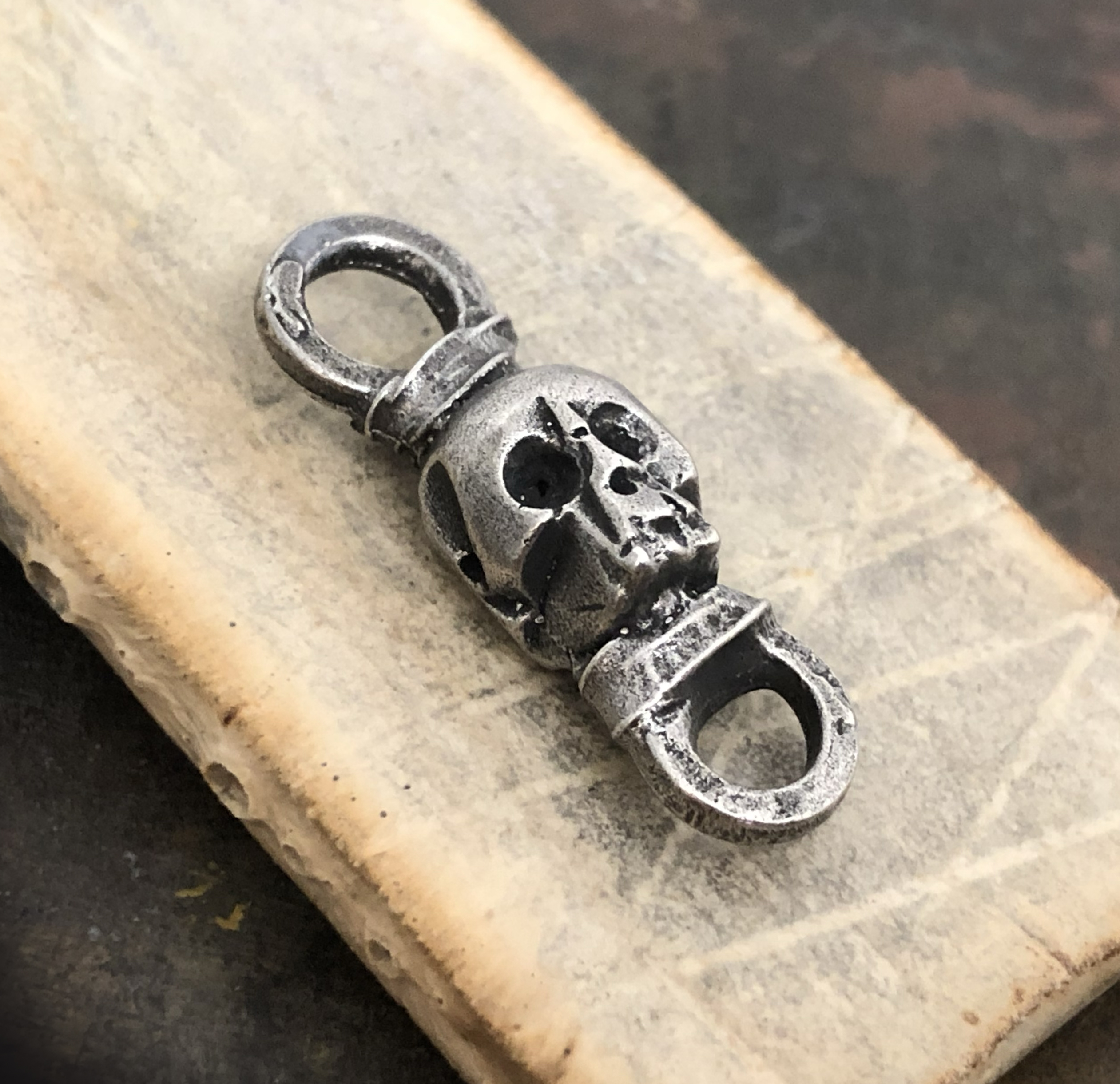 Skull Connector - Image 2